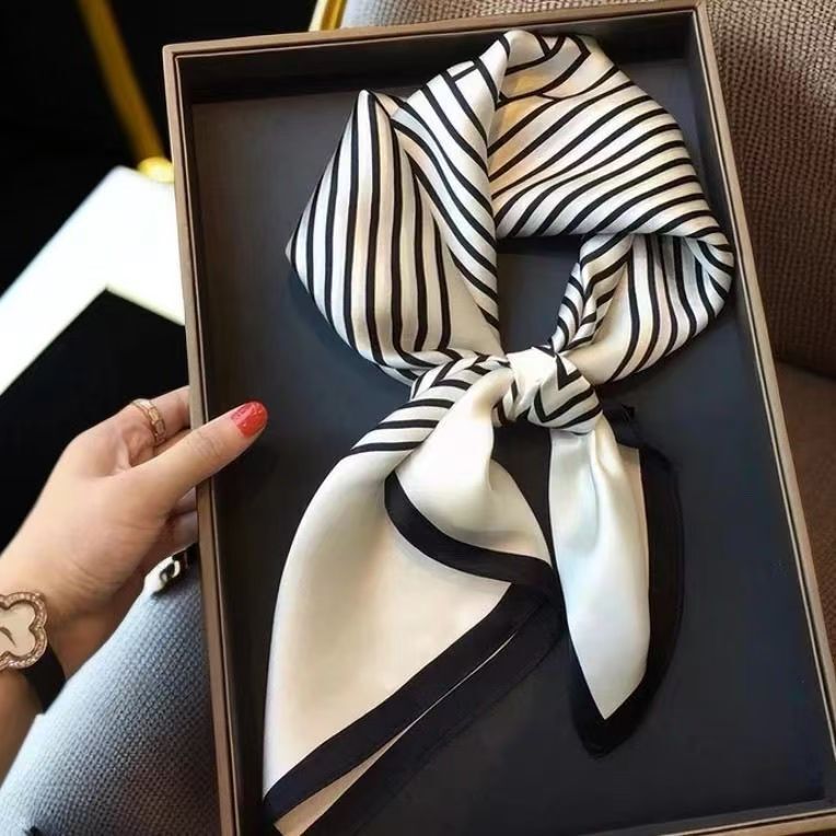 New 70 Small Square Scarf Women's Summer All-match Scarf Elegant Square Scarf Advanced Sense Neck Protection Spring and Autumn Thin Sun Protection