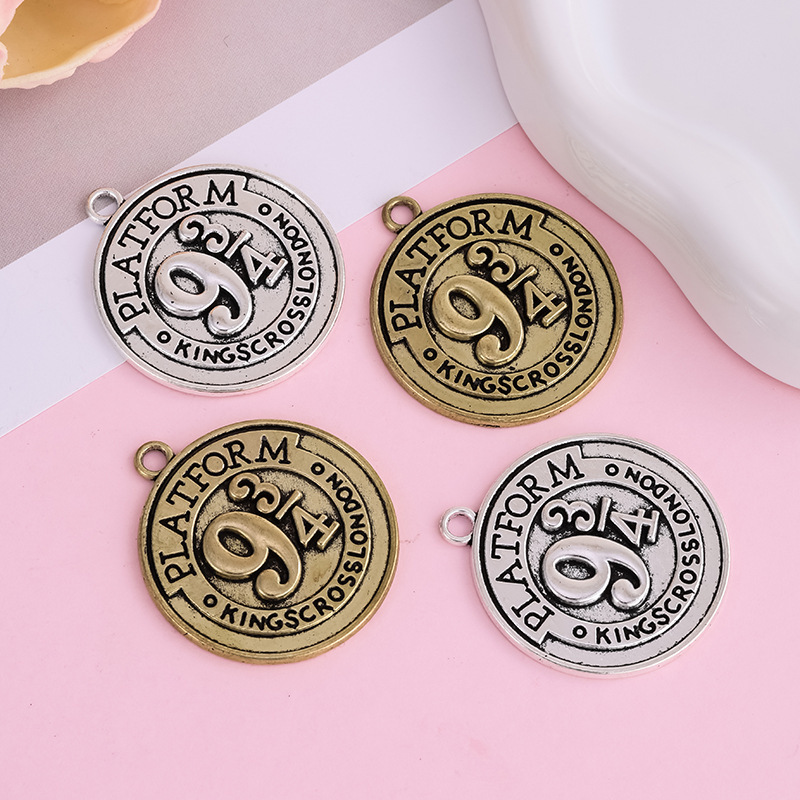 Cross-Border Harry Potter 9¾ Resurrection Coin Round Pendant Vintage Alloy DIY Bracelet Necklace Jewelry Accessories Cross-Border Harry Potter 9¾ Resurrection Coin Round Pendant Vintage Alloy DIY Bracelet Necklace Jewelry Accessories