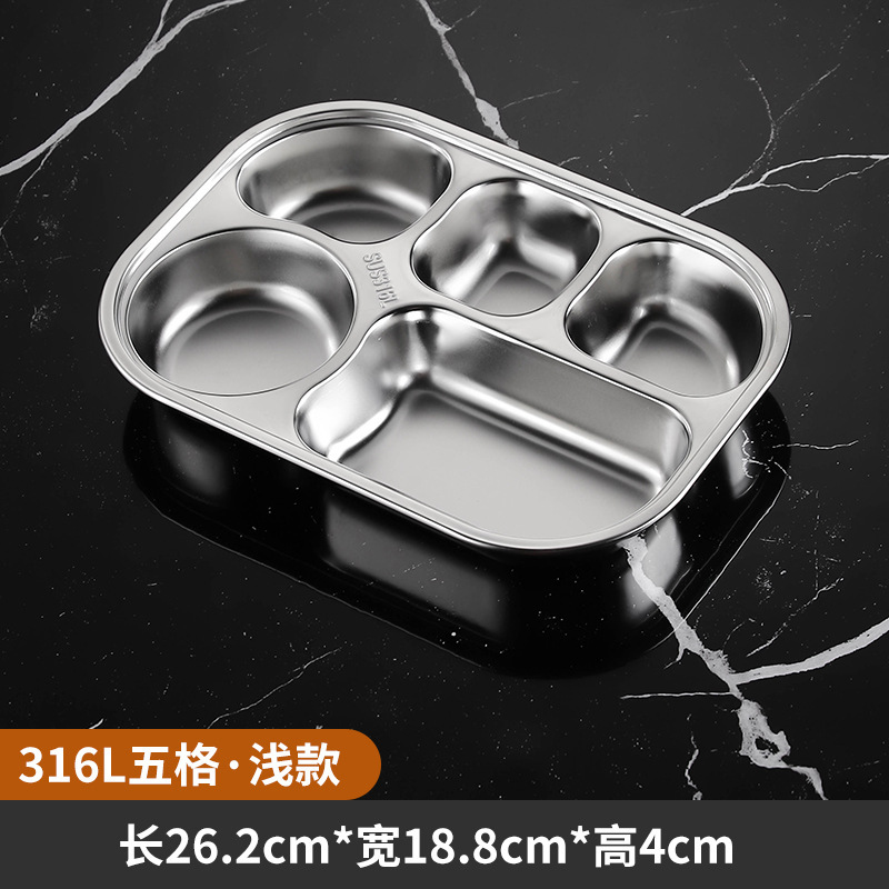 316ステンレス製の弁当箱のサラリーマンは食事を持っています。|undefined