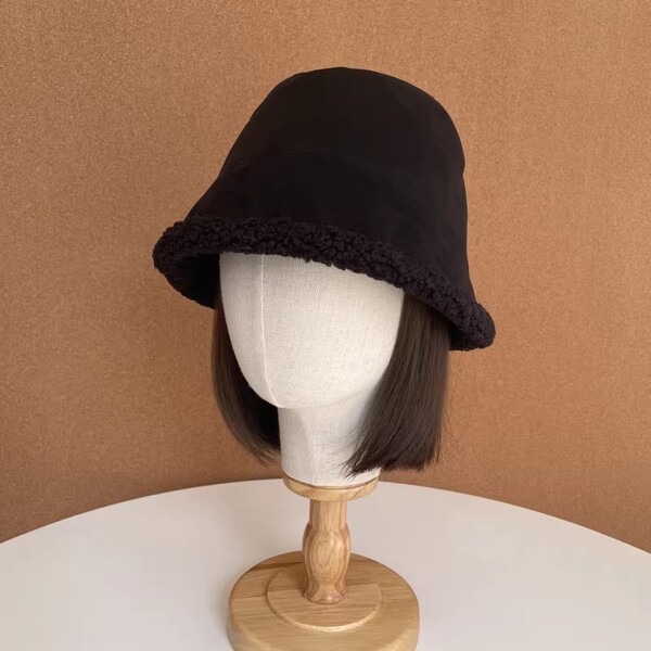 Mannequin head