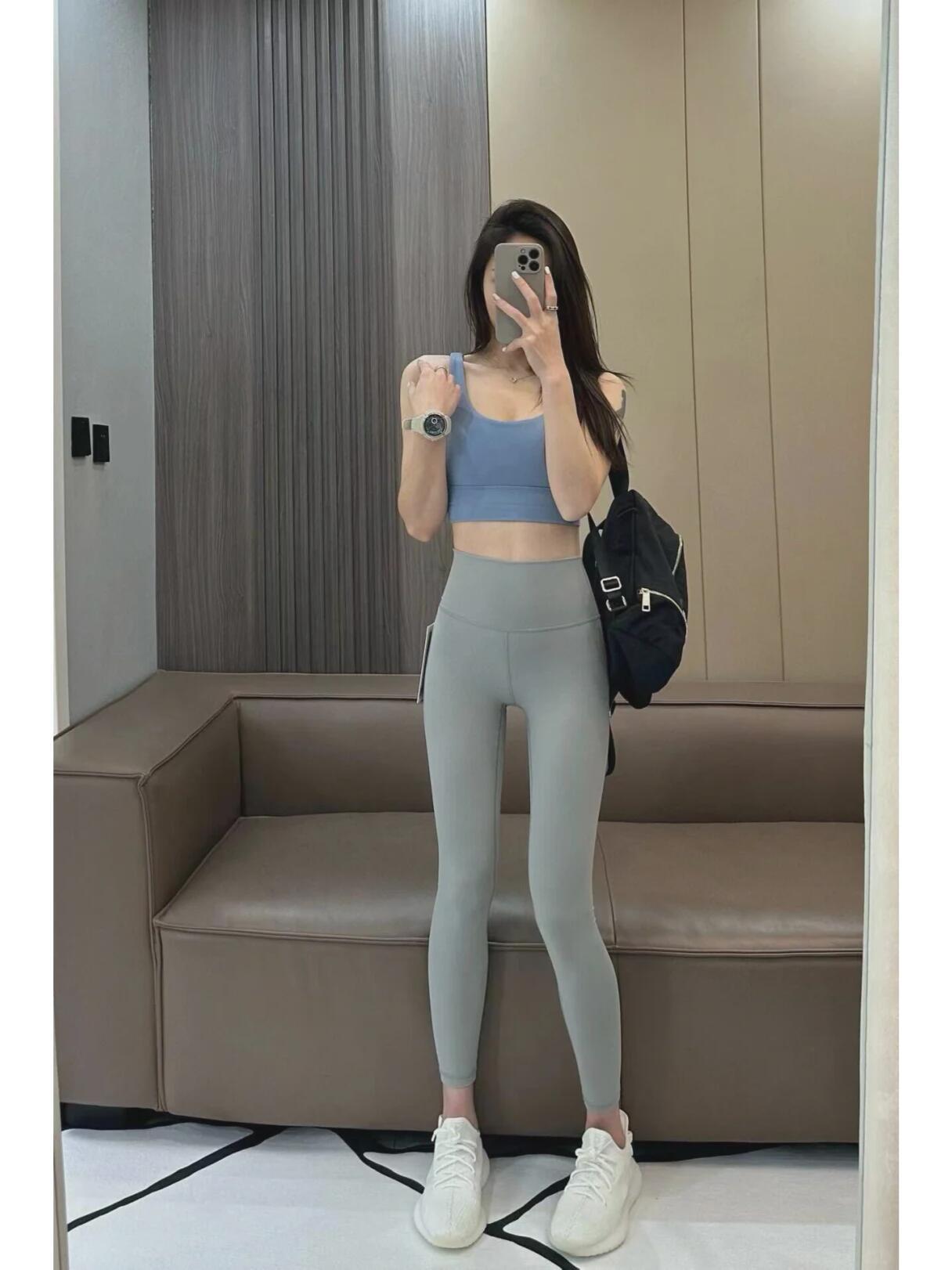 Lulu mismo estilo estándar original Wunder Train pantalones de yoga de cintura alta desnudos ajustados glúteos y pantorrillas estándar pantalones de nueve puntos mujeres