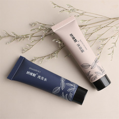 A full box of 20ml disposable shampoo and bath liquid for hotels, guesthouses, and inns, small bottle packaging.