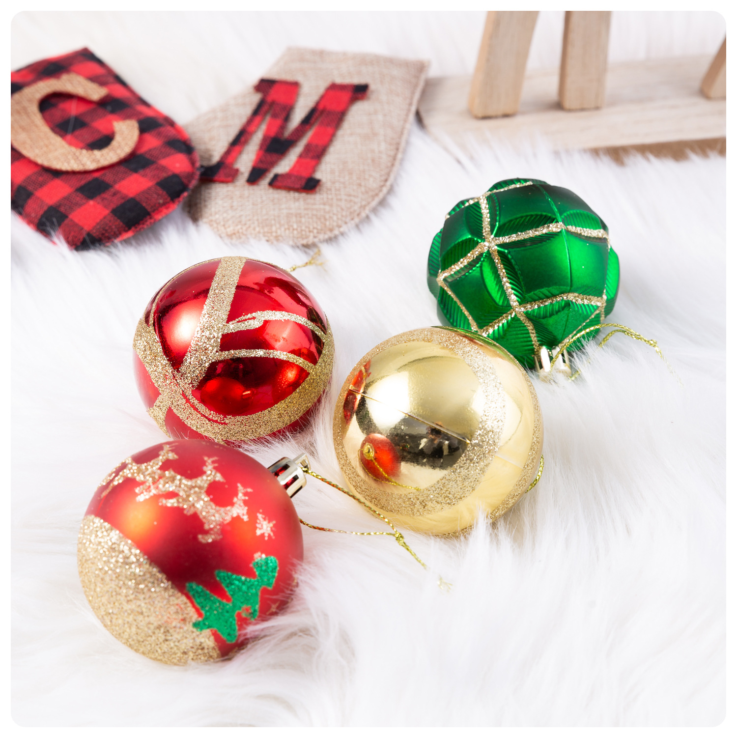 christmas tree decorations orn