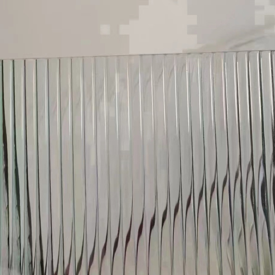 4MM优质压花玻璃双方格装饰建筑玻璃压花玻璃原片可出口