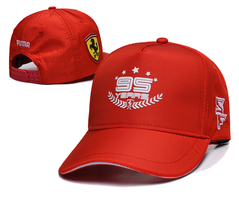 2025F1周辺のフォーミュラ1 KTMチームのレーシングキャップは、ドライバーファン野球のアヒルの舌の曲がりに帽子をかぶっています。|undefined