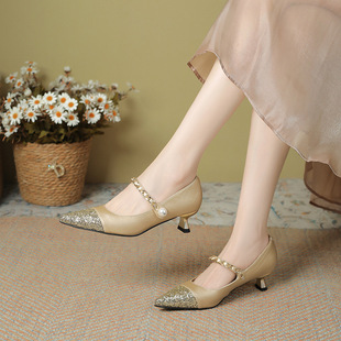 С���L��ЬŮ2025�����¿���|���^��Ƭ�ٴ�߸�Ь��ȹ�Ӭ�����Ь