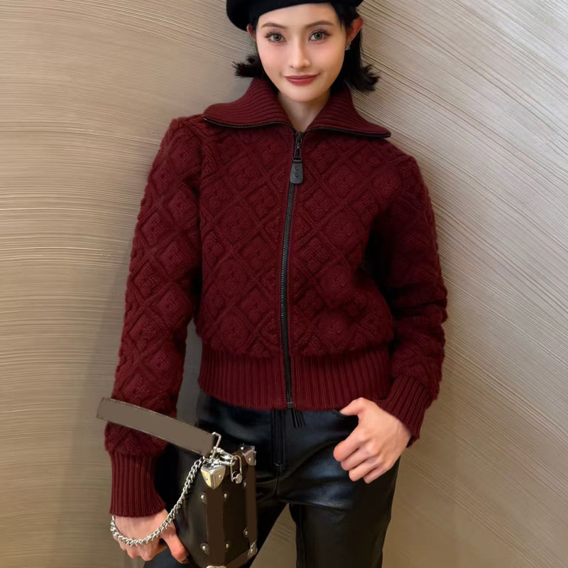 2026 Old Money Style Zip-Up Knit Cardigan for Women, Burgundy Turn-Down Collar, Inner Layer Sweater, Autumn and Winter