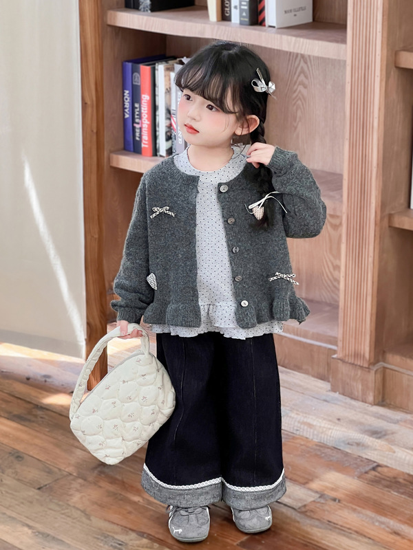 女童秋套装2025新款女宝宝网红炸街针织毛衣洋气儿童春秋款三件套|undefined