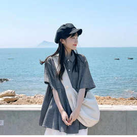 日系格子短袖衬衫女夏季设计感小众文艺衬衣学生韩系宽松翻领上衣