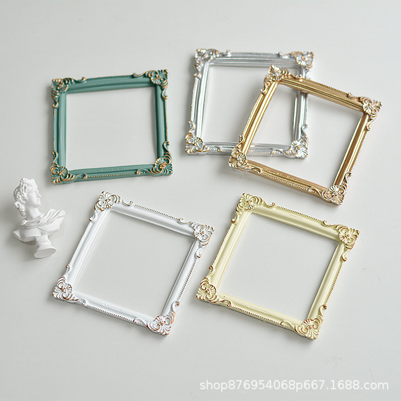 Photo Frame European-style retro shooting auxiliary imitation carved square photography decoration props mini resin photo frame