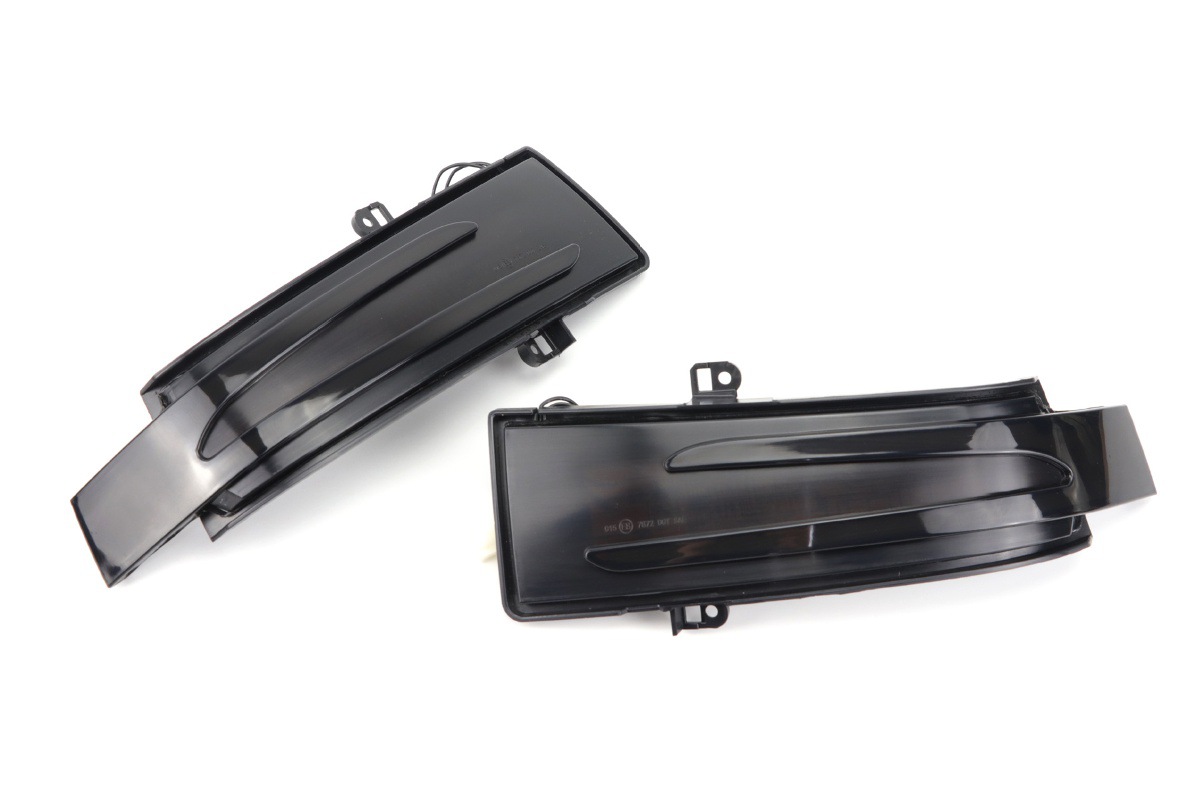 LED Dynamic Turn Signal Light for Mercedes-Benz G-Class W463 X164 X166