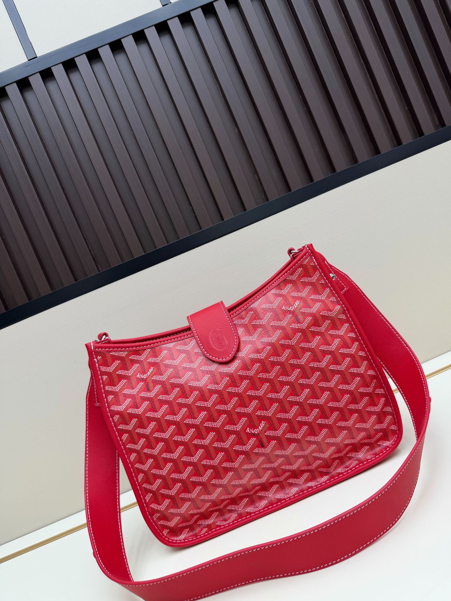 Goyard Hobo Crossbody Bag Goyardine Canvas Red
