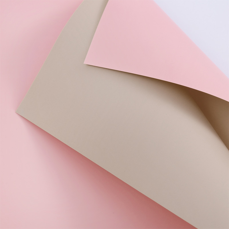 Papel Ouya Papel liso coreano Embalaje de flores Florería impermeable de dos colores Paquete de ramo Papel de flores Papel de regalo Material de embalaje de regalo