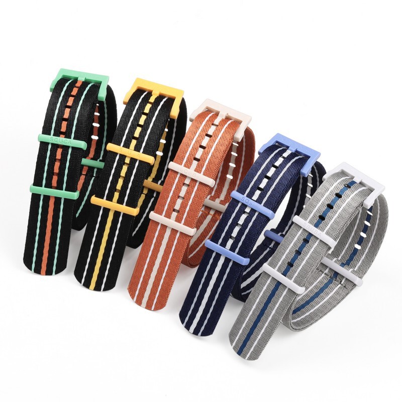 Adapt to the treasure swatch five ocean series thin one nylon strap five contrast buckle 22mm with LOGO
