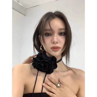 �u���@ �͹ŷ�ʽ�r�ִ����񻨶�faС���chocker��ϵ�������i�