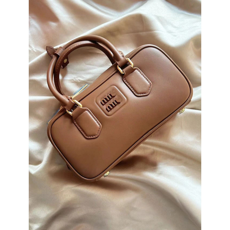 2024 New Miu Miu Bowling Bag for Women, Niche Boston Pillow Bag, Handbag, Crossbody Bag, Small Square Bag