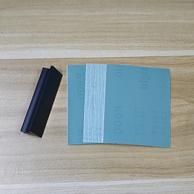 Шлифовальная пластина для модели из алюминиевого сплава (77 мм) + 3 куска наждачной бумаги для модели