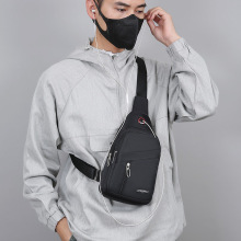 跨境新款耳机孔男士胸包休闲百搭单肩包包个性字母户外运动斜跨包