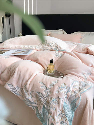 Modern style autumn and winter thickened warm brocade milk velvet high-end lily of the valley embroidery bedding bedding home textiles