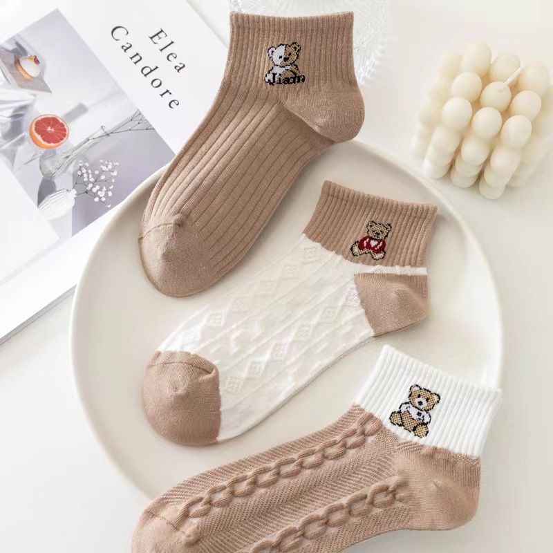 Primavera y otoño de las mujeres de dibujos animados lindo japonés estilo coreano calcetines primavera delgada transpirable retro tobillo calcetines ins moda