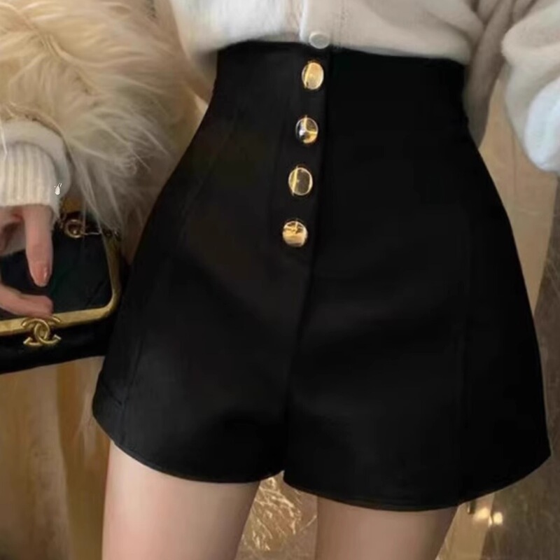 2025 Spring and Summer Off-White Suit Shorts Women's Shorts High-Waisted Versatile Slim Outer Wear Wide-Leg Boot Pants 2025 Spring and Summer Off-White Suit Shorts Women's Shorts High-Waisted Versatile Slim Outer Wear Wide-Leg Boot Pants