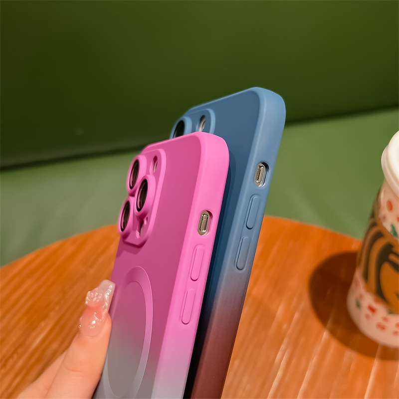 magsafe適用蘋果14手機殼漸變磁吸iphone13pro帶鏡頭膜超薄保護套