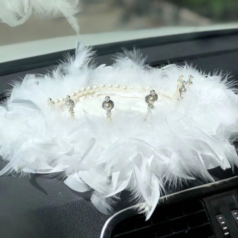 Adornos de automóviles Bola de diamantes de imitación Botella de aromaterapia Adornos de automóviles Consola central Decoración de automóviles Suministros internos de automóviles Net Red de plástico para mujeres