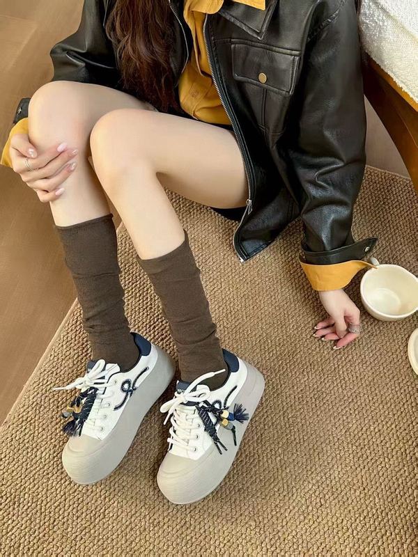 秋季小白鞋女 2025时尚新款大头拼色厚底韩版休闲板鞋一件代发|undefined