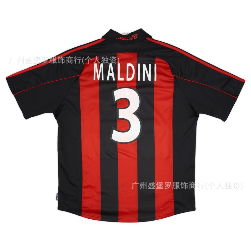 サッカーのリーグ・マジョールの巨人、バルセロナの19番、アマール・ベティス、パリ・サンジェルマンのユニフォーム、デンベレのサッカーユニフォーム|undefined