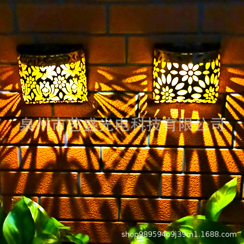 Amazon New Product Recommended Solar Light Villa Retro Hollow Atmosphere Wall Lamp Courtyard Landscape Decoration Outdoor