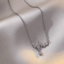 ��Ů��늈D�n���¿���OӋ��΢肵���ins�W�t�r�����i���