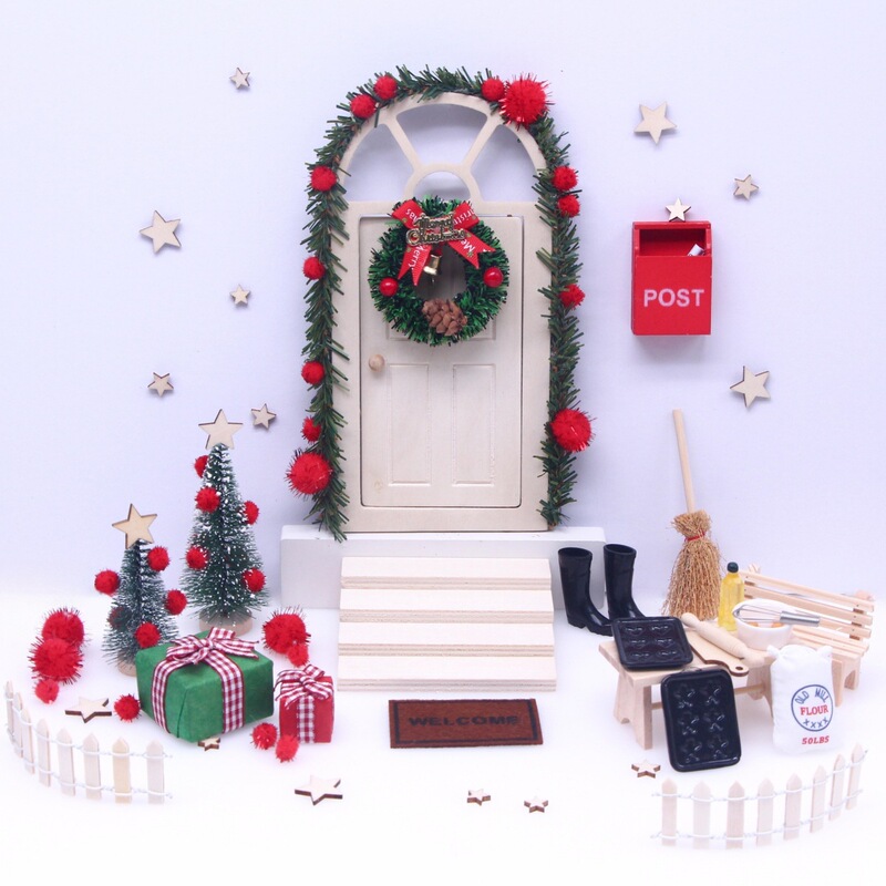 Doll House Mini Door Court Christmas Set Simulation Openable Wooden Dome Door Miniature Wrap Pocket Kitchenware