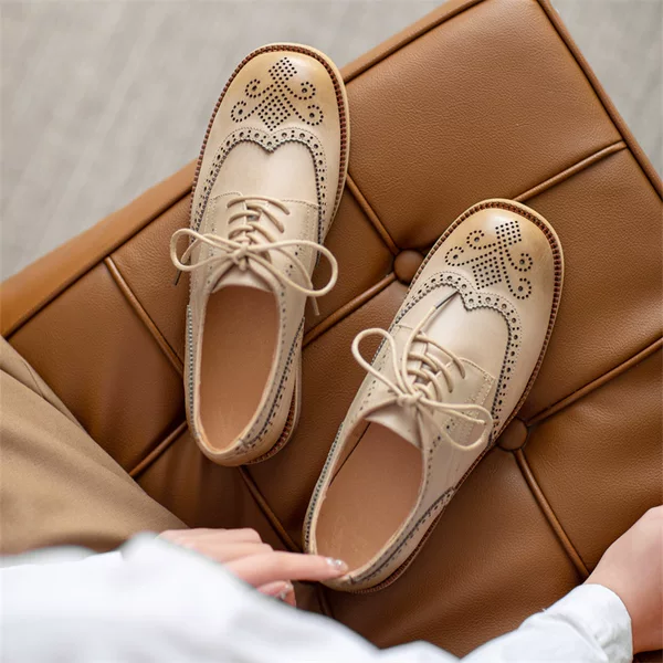 2025 New Style British Style Genuine Leather Small Leather Shoes, Retro Simple Brogue Versatile Flat Shoes, Casual Women's Shoes