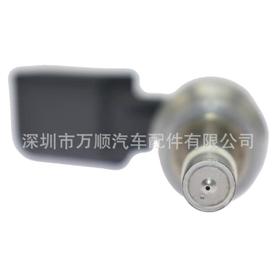 Fuel injector 06E906036F Oil pump, nozzle