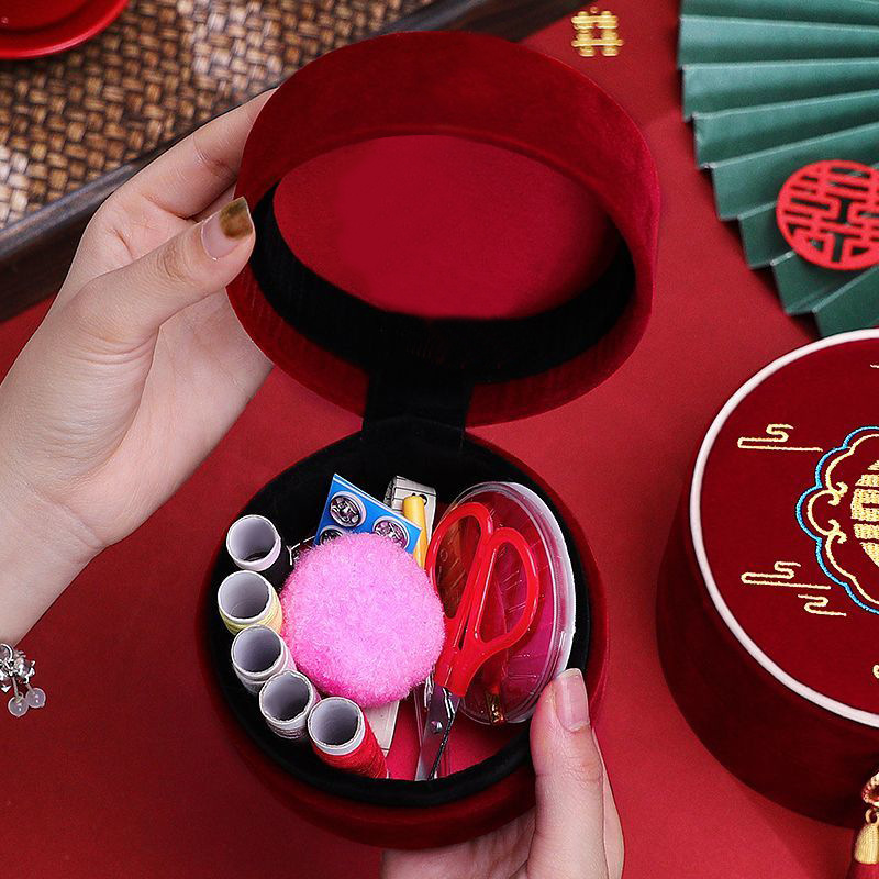 Caja de aguja de boda, set de dote de mujer, aguja doméstica portátil rojo festivo, almacenamiento de artículos de boda