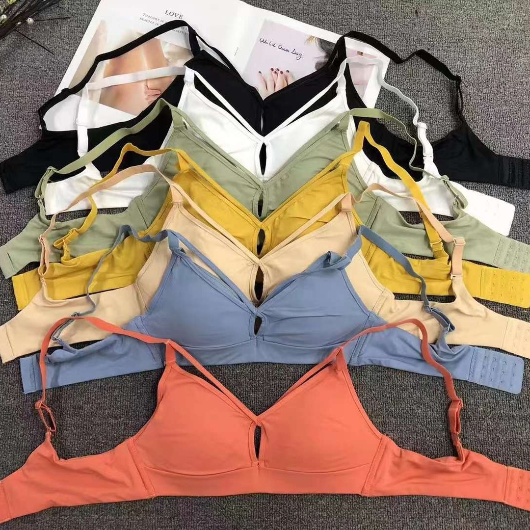 Inventario de productos de cola del sudeste asiático nuevo en línea celebridad en vivo joven lisa reunida ropa interior sin huellas reunida sujetador sujetador