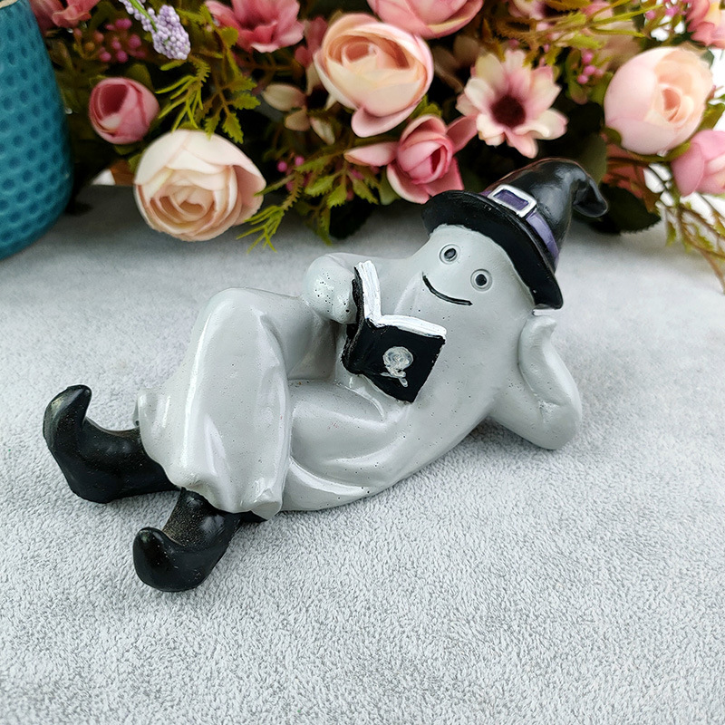 AliExpress Halloween lectura fantasma de dibujos animados casa pequeños adornos de Halloween fantasma lectura lindo adornos decorativos