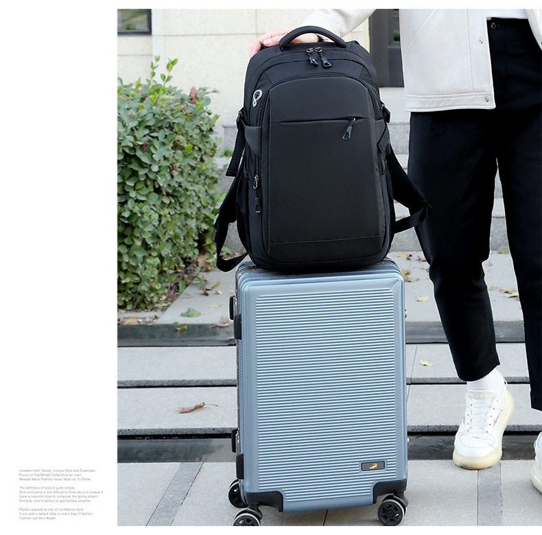 大容量双肩背包定制LOGO (20).jpg