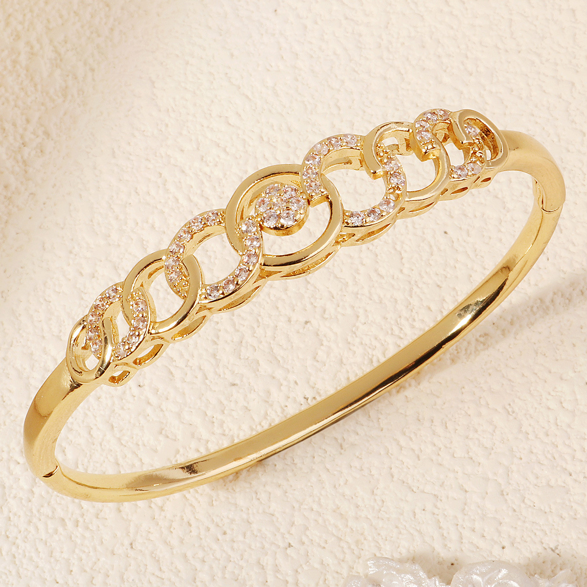 20g Weight 0.03µm-0.05µm Gold Plating Thickness Electroplating Gold Plating Process 18K Real Gold Plated Plating Material Rhinestones, Zircon Inlay Material Bangle Classification 1 Piece Quantity Holiday, Travel, Daily Occasion Copper Material Love, Round, Square Pattern Women's Gender French Style, Modern Style, Classic Style Style Inlay Craft French Style Modern Style Classic Style Love Round Square Rhinestones Zircon Alloy Copper Wholesale Bangle 6