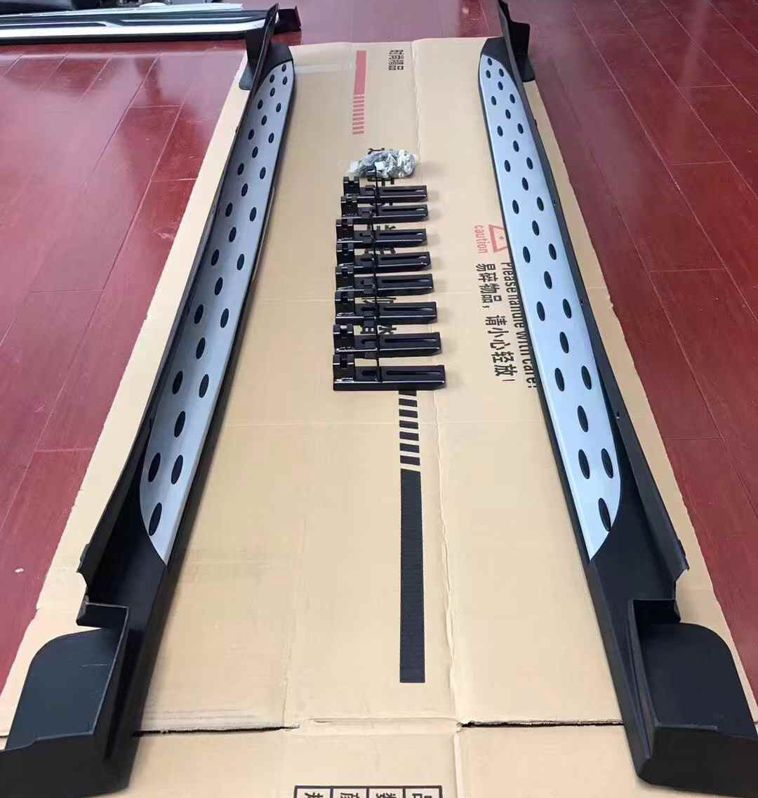 Suitable for 09-14 Kia Sorento Foot Pedal 15-19 Kia Sorento Welcome Side Pedal Special Pedal