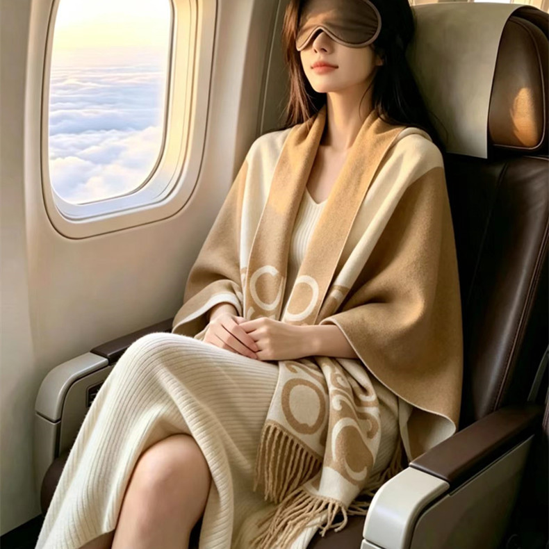 Women's wool scarf, winter warm fleece, European and American fashion, thick, live-streaming bestseller, designer shawl, dual-purpose, 2026 new style Women's wool scarf, winter warm fleece, European and American fashion, thick, live-streaming bestseller, designer shawl, dual-purpose, 2026 new style