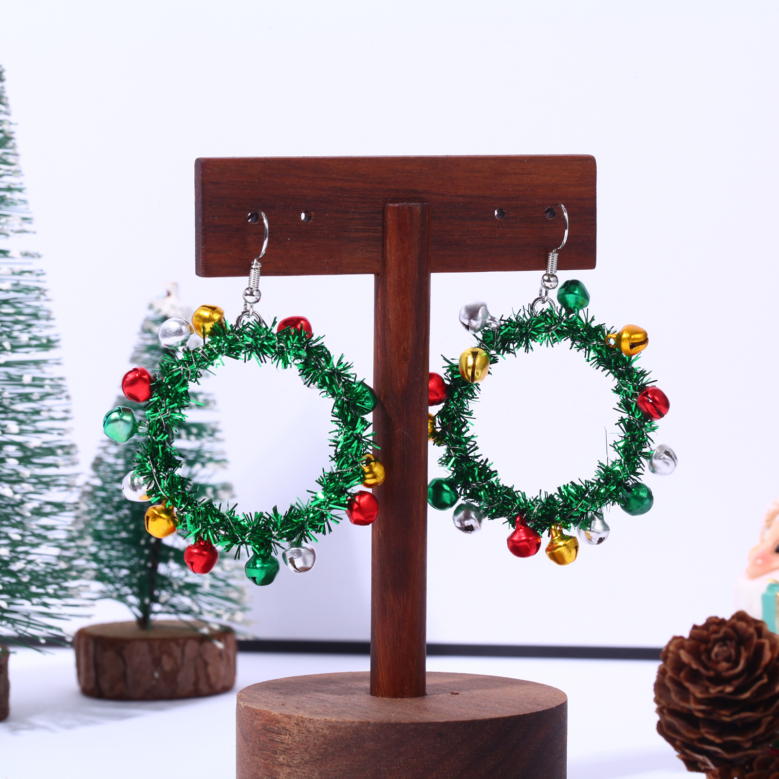 IG Style Drop Earrings display picture 4