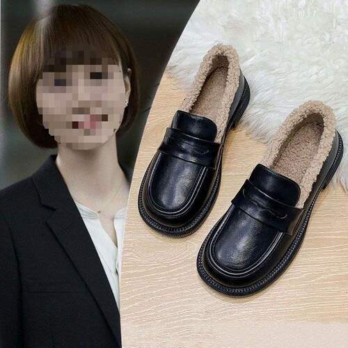 Lamb hair soft leather soft soled loafer shoes women's new mold-in shoes winter with velvet British retro small leather shoes