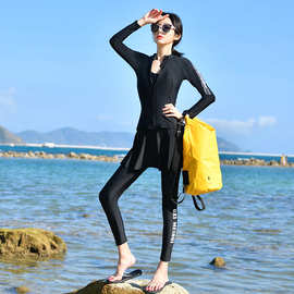 女士长袖长裤保暖裙式游泳衣五件套描述上衣+长裤+文胸+三角+平角
