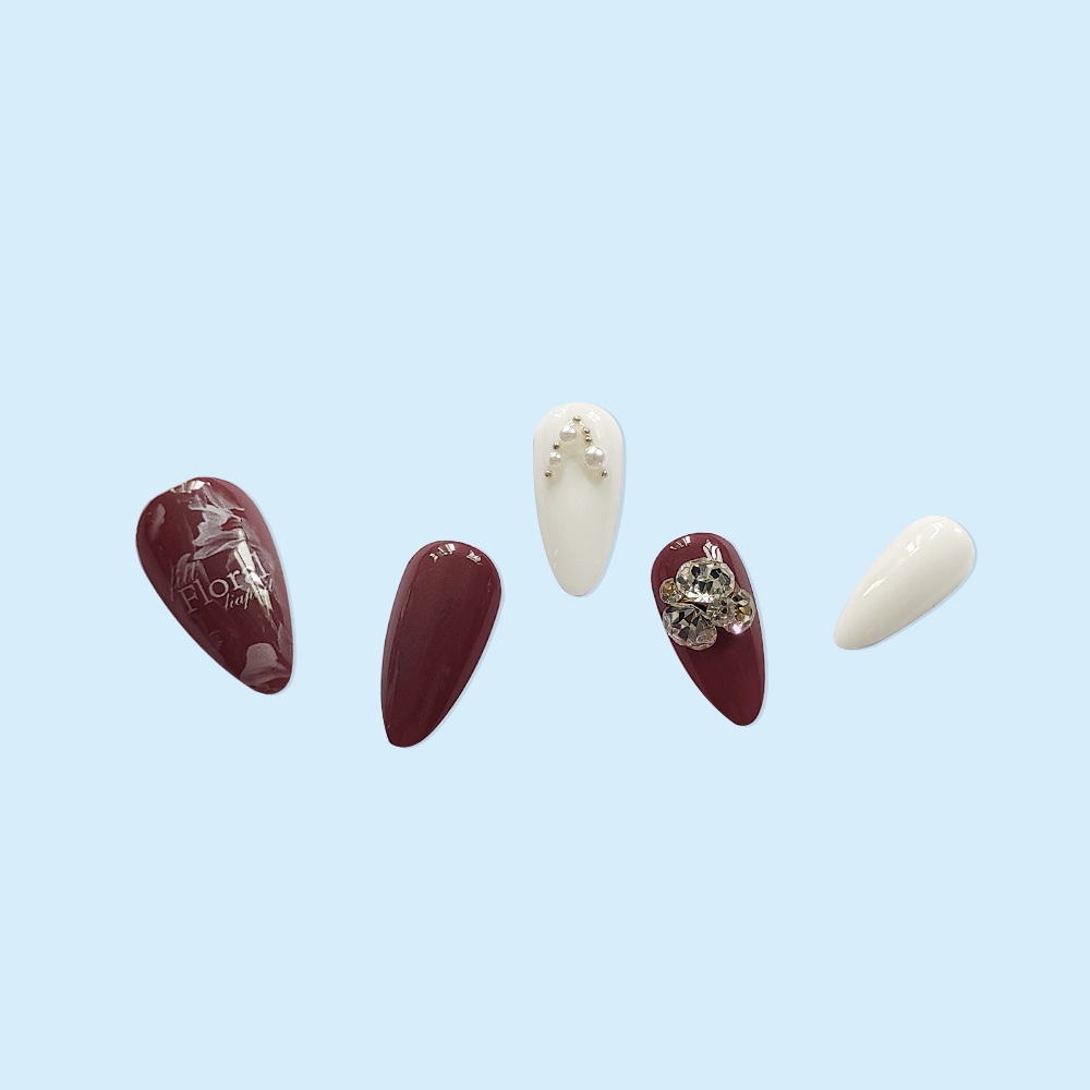 Transfronterizo vino rojo blanco puro diamante retrógrado manicura de almendras artística exquisita romántica 24 piezas de productos terminados para usar uñas