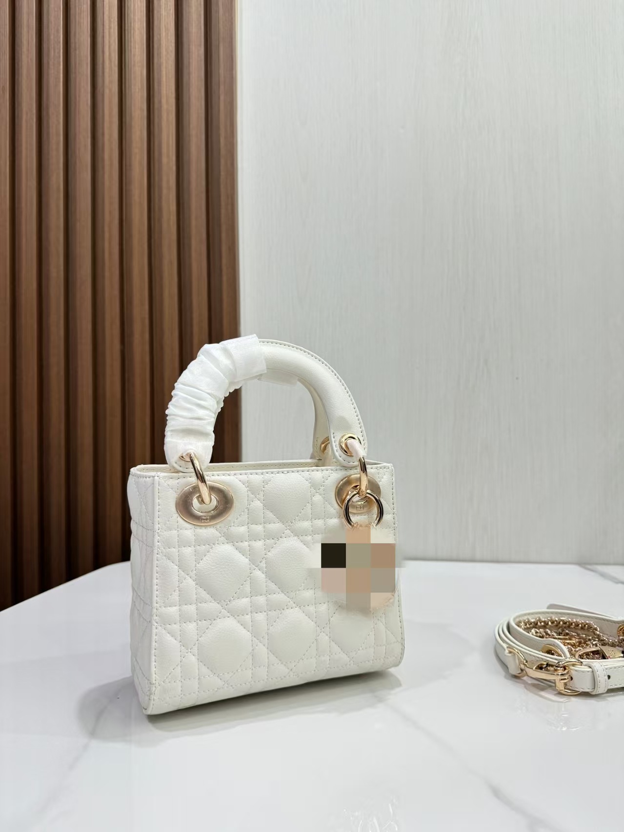 D-Style Cross-Border Lady's Lambskin Handbag, Quilted Small Square Bag, Fashion Versatile Shoulder, Hand-Carry And Crossbody Bag - Thumbnail 6