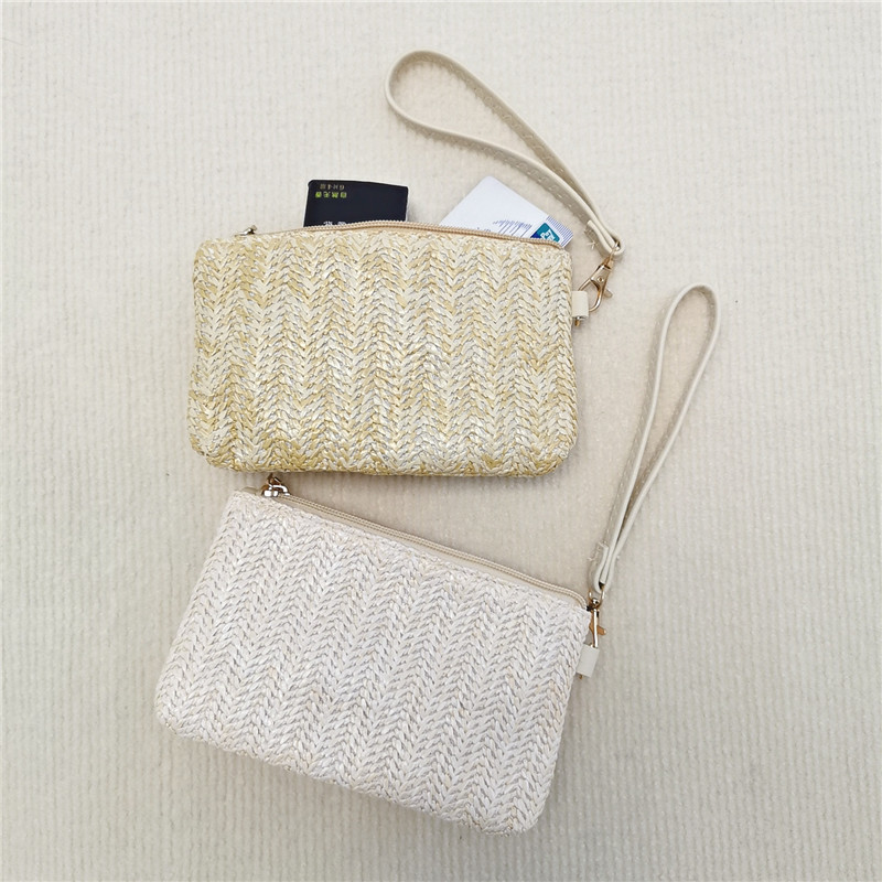 Straw wallet (18).jpg