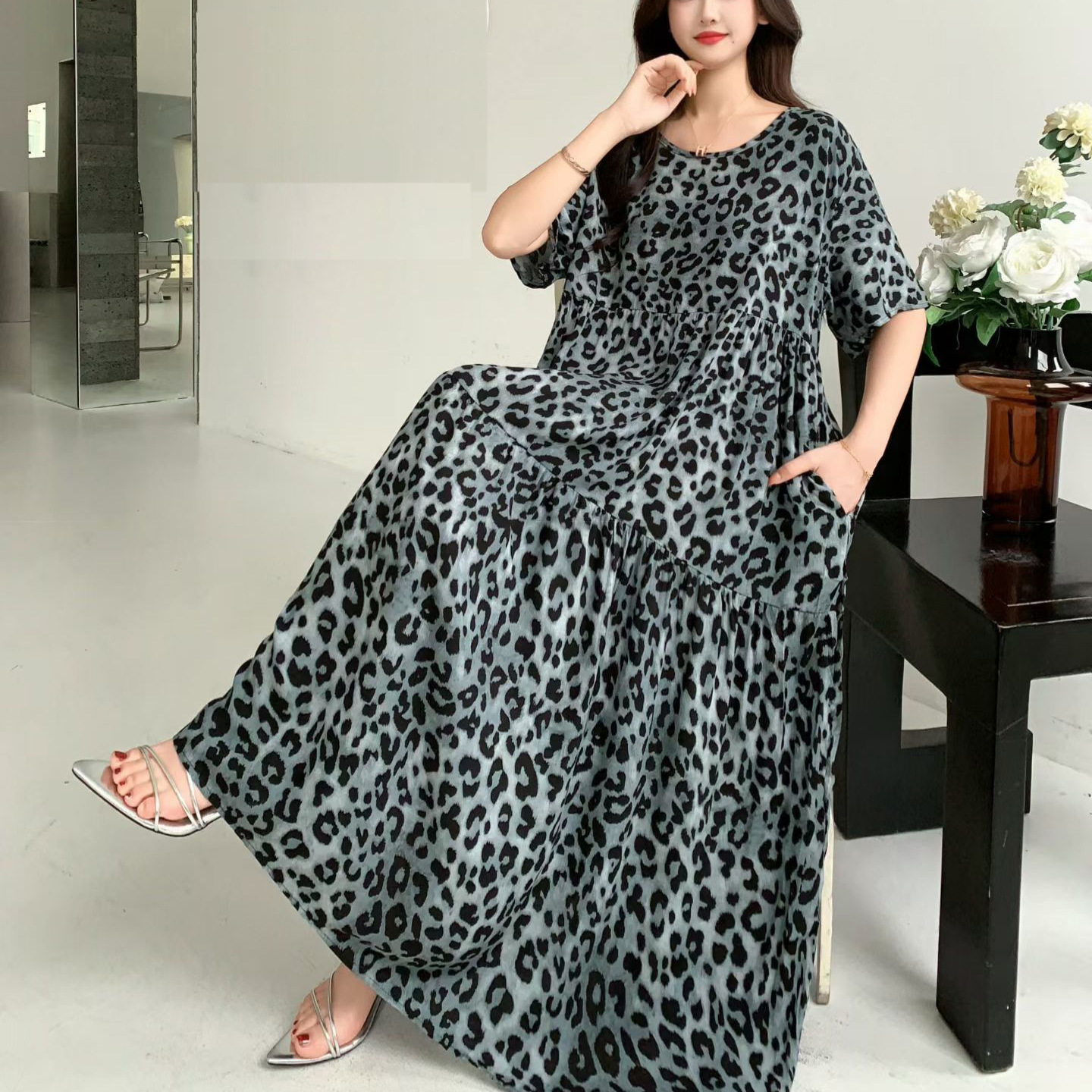 Short-sleeved Cotton Silk Women's Dress, European And American 2025 New Style, Round-neck Seaside Vacation Style Dress_ecoleips.com