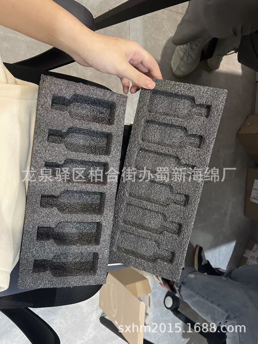 厂家供应黑色珍珠棉红酒瓶缓冲快递内衬包装泡沫/黑色珍珠棉