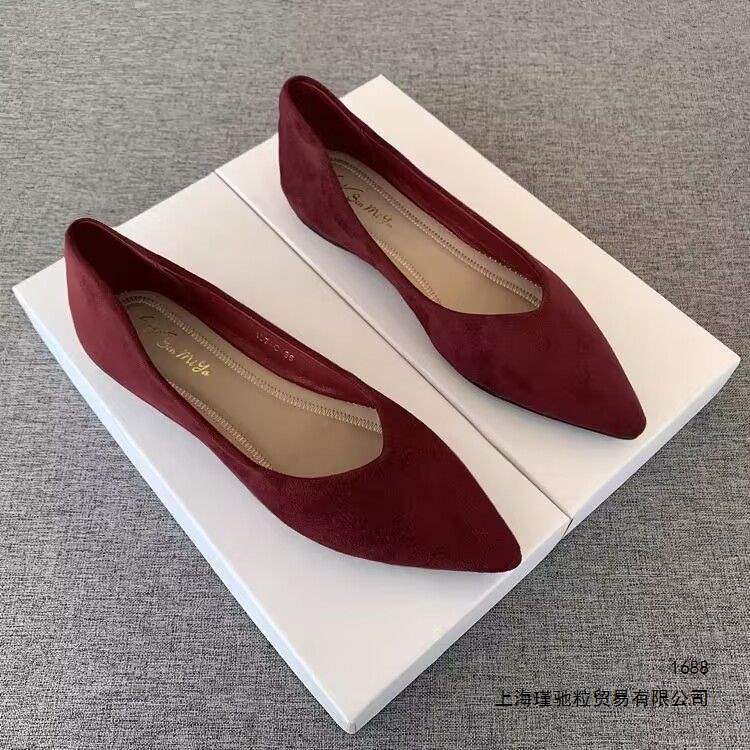 Flat-heeled wedding shoes, HeXiu bridal shoes, dual-use for autumn and winter, pointed-toe with bow, Chinese-style bridal shoes for women Flat-heeled wedding shoes, HeXiu bridal shoes, dual-use for autumn and winter, pointed-toe with bow, Chinese-style bridal shoes for women